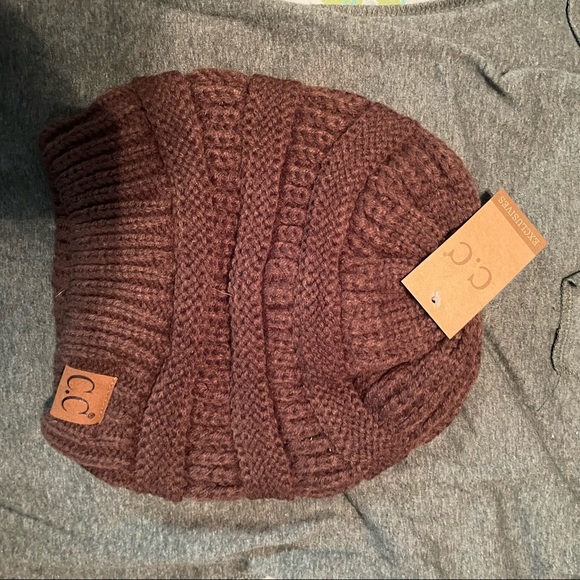beanies brown and red SOLD SEPARATELY - Picture 3 of 13